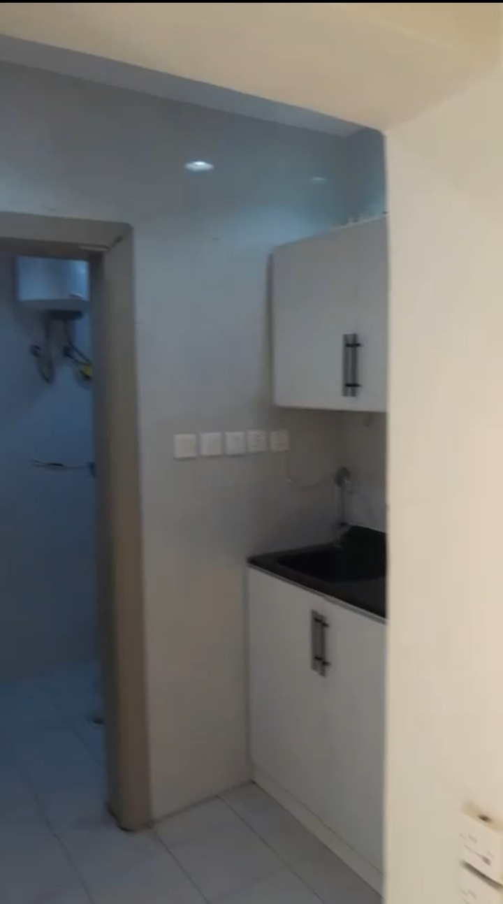 Clean apartment, one bedroom and bathroom with private rooftop terrace