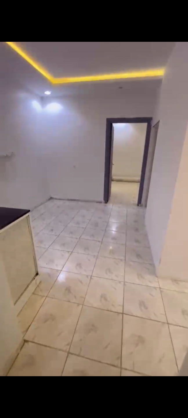 Spacious apartment in Al-Quds neighborhood