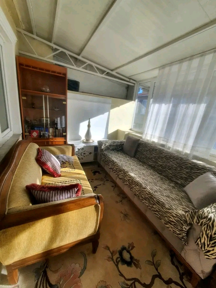 Spacious apartment in Fatih, close to the metro