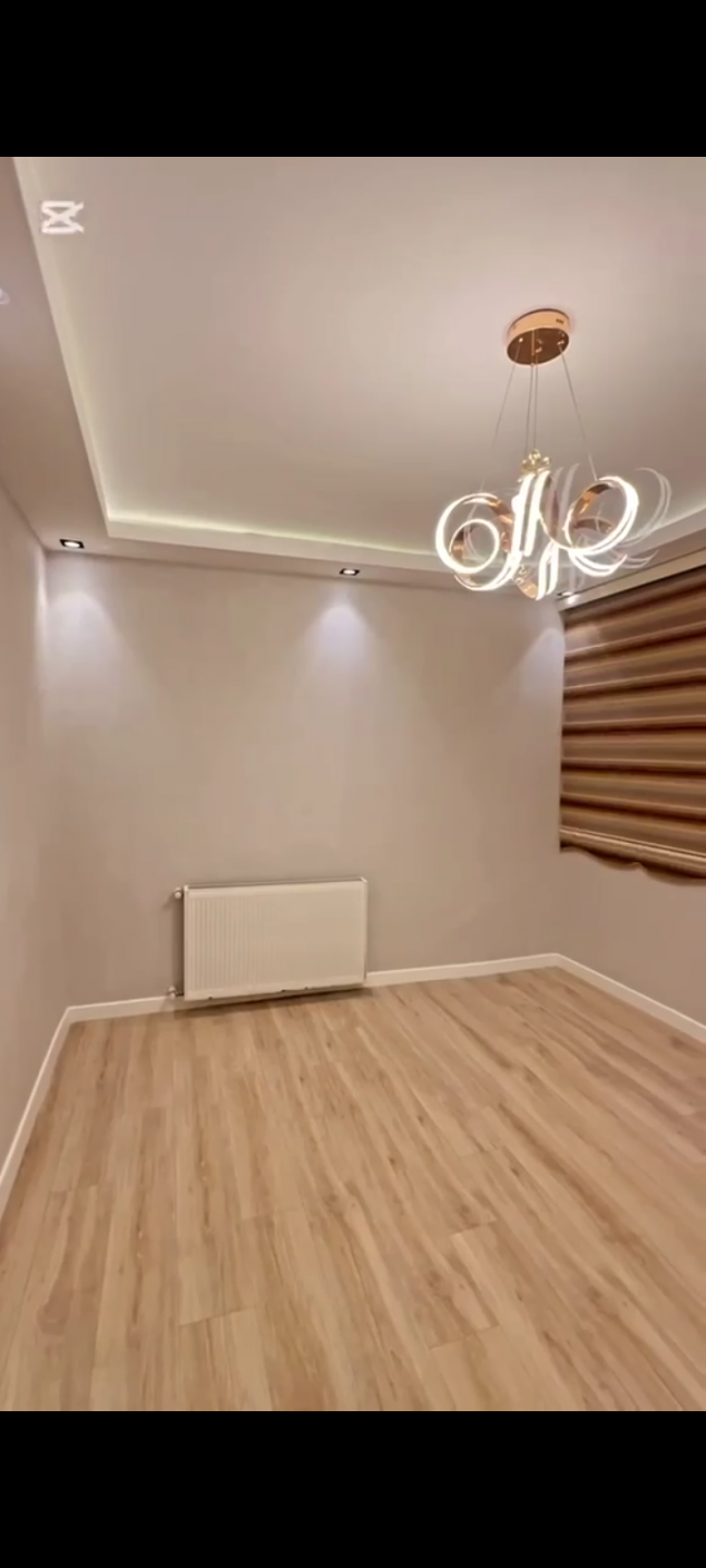 A very spacious apartment with a garden in Esenyurt