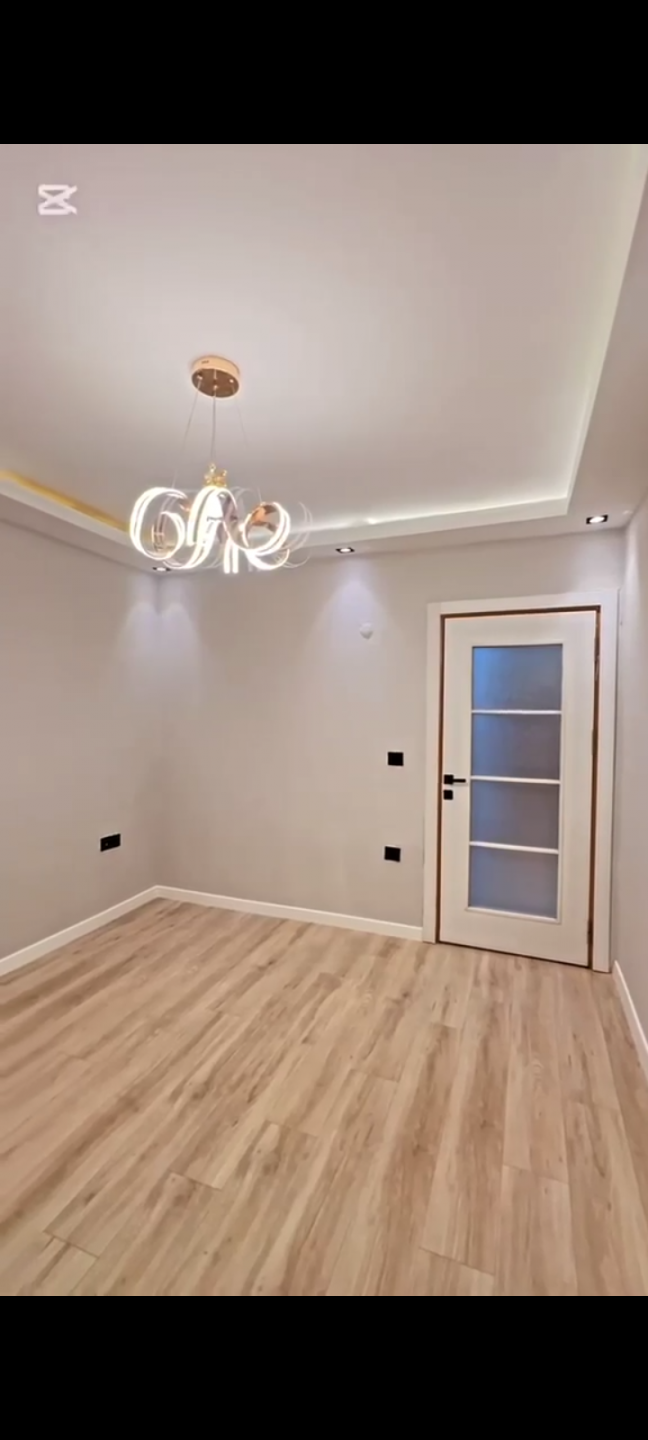 A very spacious apartment with a garden in Esenyurt