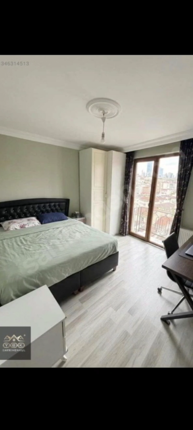 Spacious apartment with elevator in Şişli