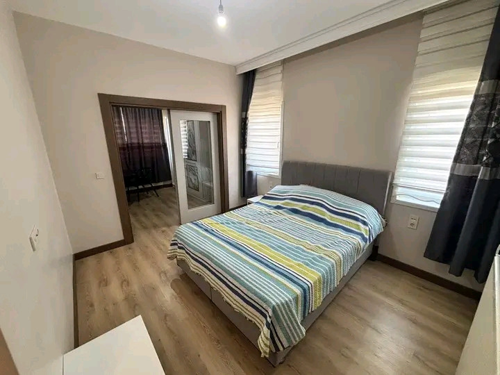 Spacious apartment, 26th floor, elevator available (Vib)