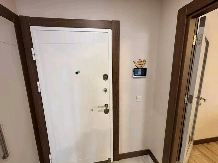 Spacious apartment, 26th floor, elevator available (Vib)