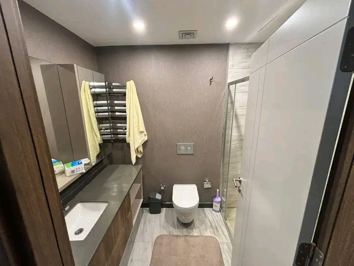Spacious apartment, 26th floor, elevator available (Vib)