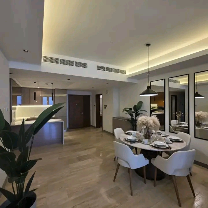 Upscale apartment with a stunning location and view