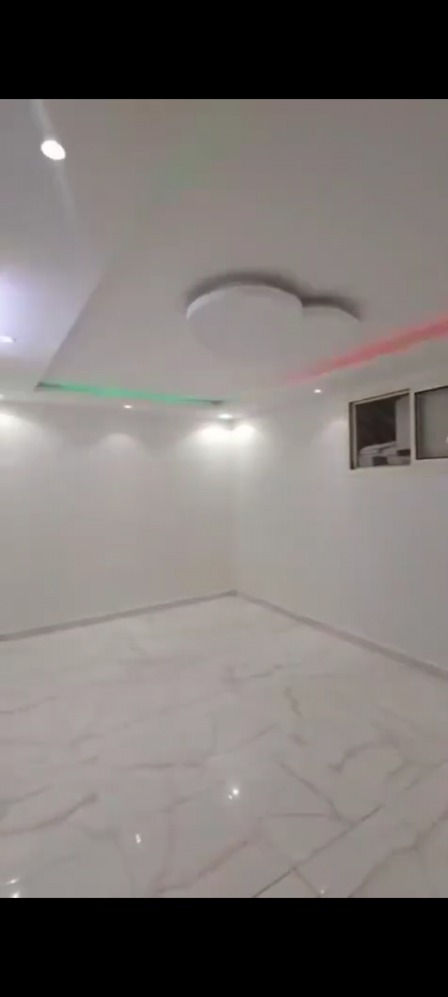 Second floor apartment in Al Naseem Al Gharbi