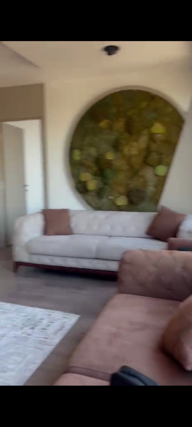 Apartment with an open view in Bagcilar