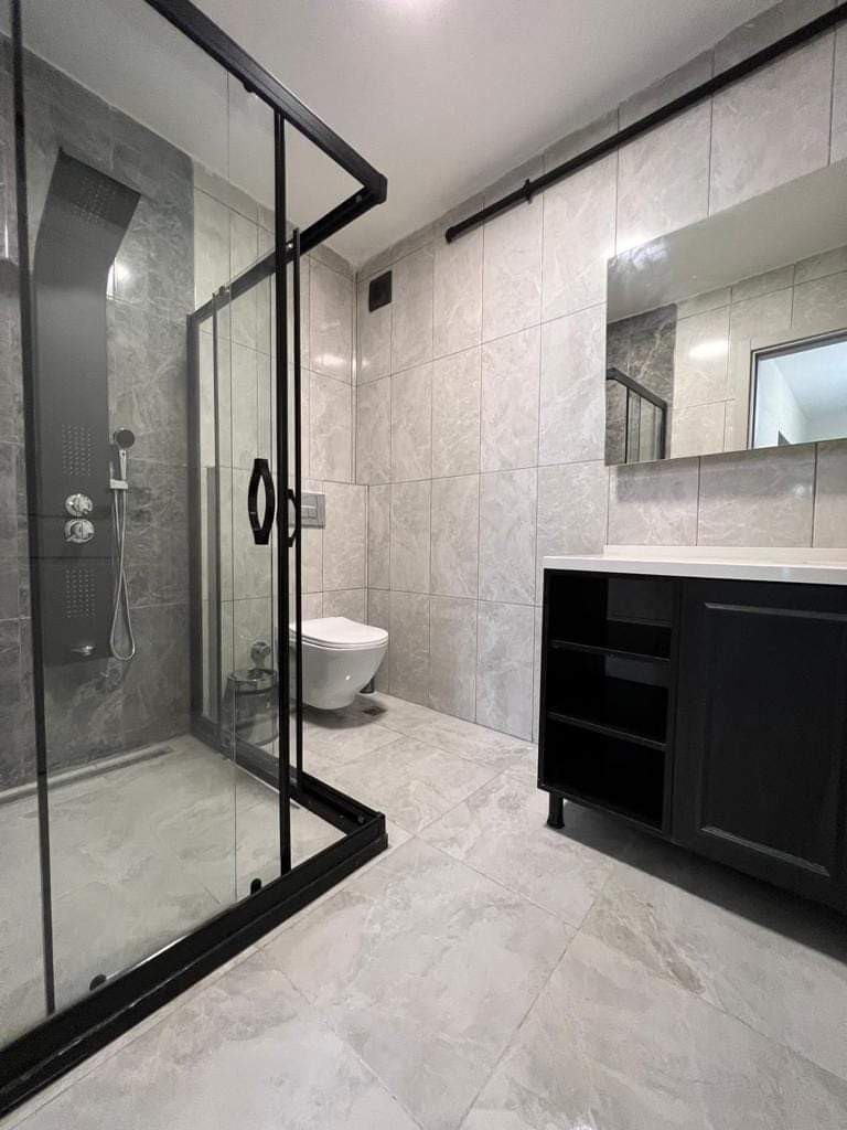 Three-bedroom apartment with a living room, super deluxe
