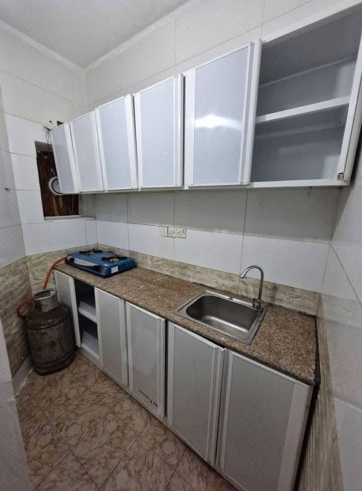 shkh-fy-alghbr-alshmaly71783871680.jpg