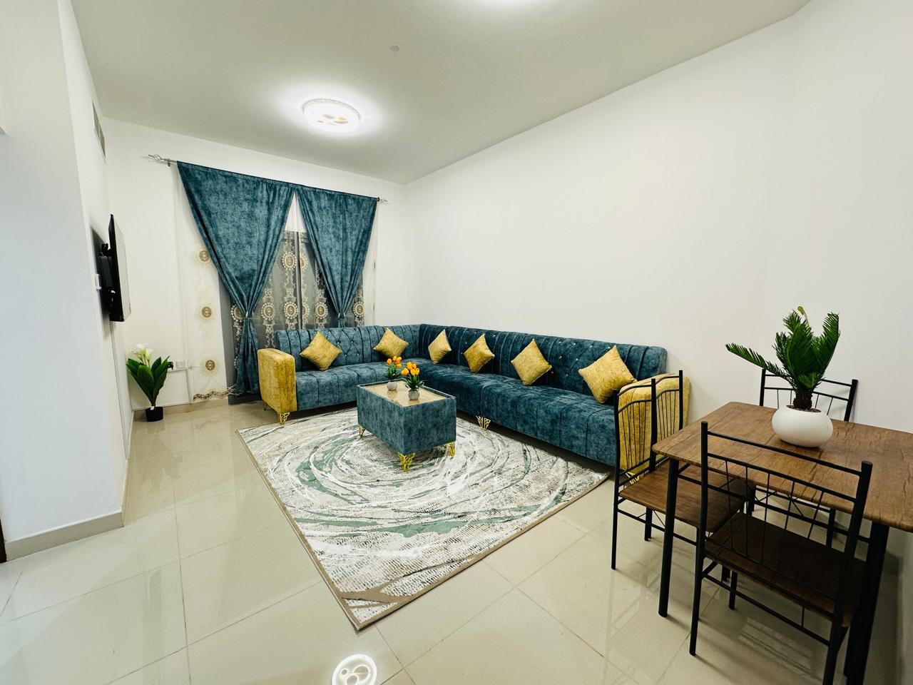 One-bedroom apartment for monthly rent