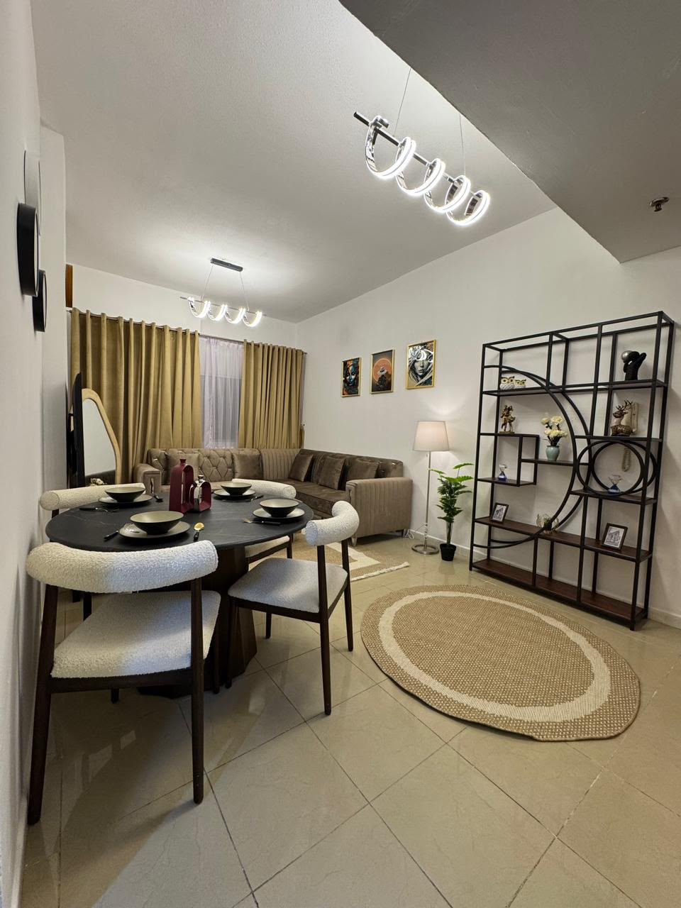 One-bedroom apartment for monthly rent