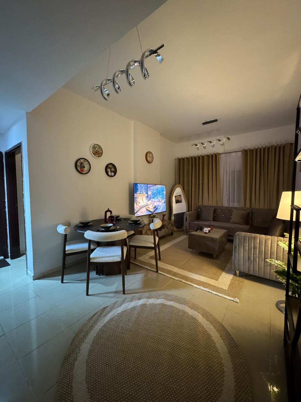 One-bedroom apartment for monthly rent