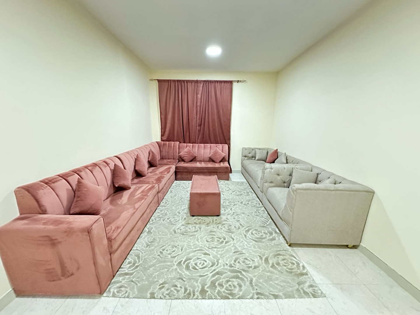 One-bedroom apartment for rent