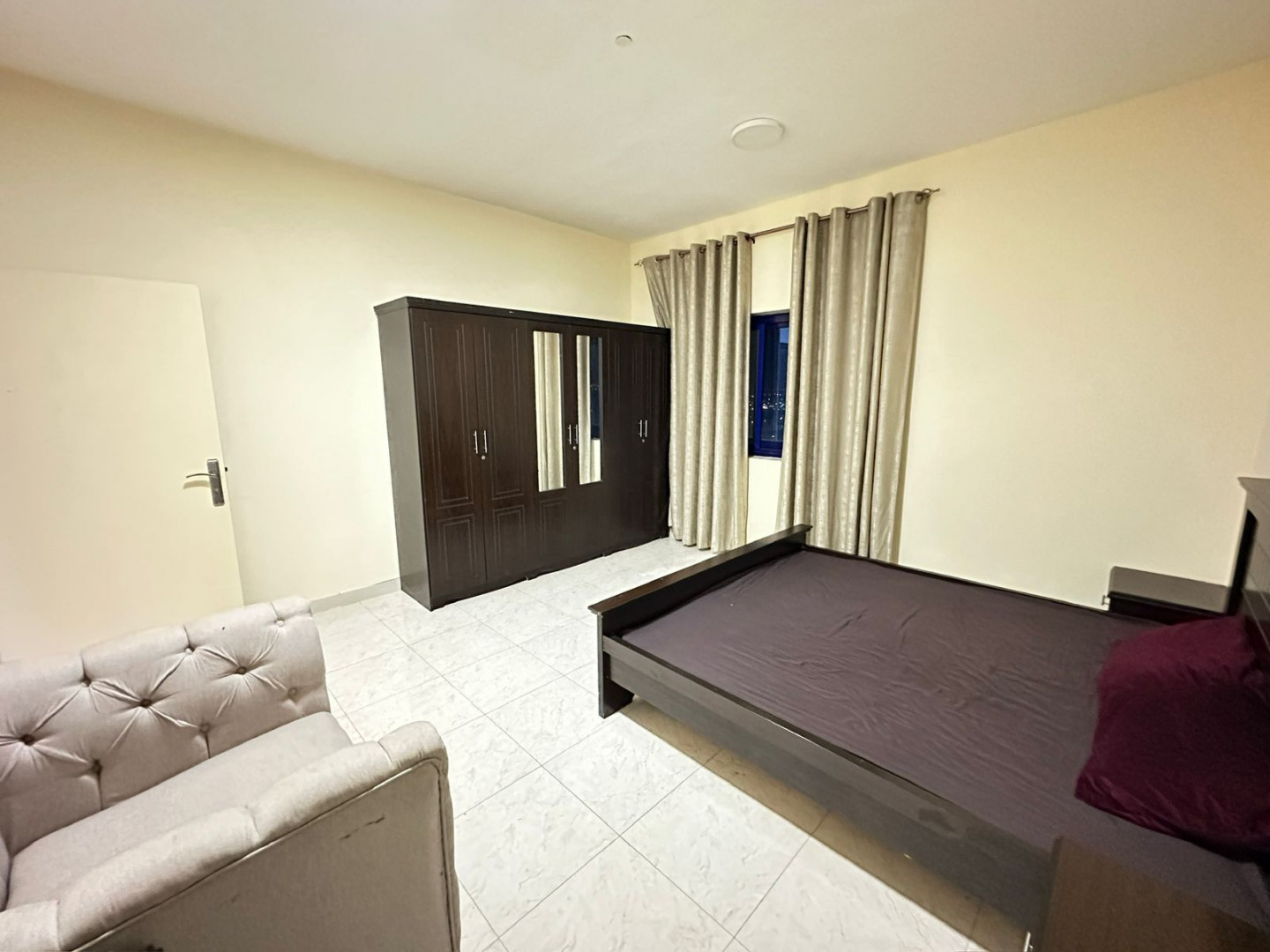 One-bedroom apartment for rent