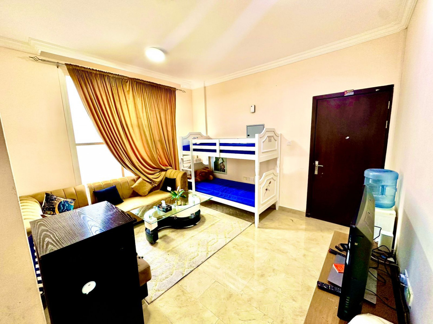 One-bedroom apartment for rent