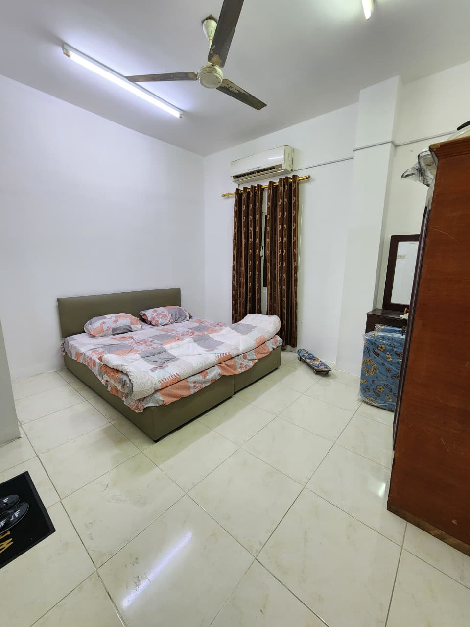 Two-bedroom apartment with a living room