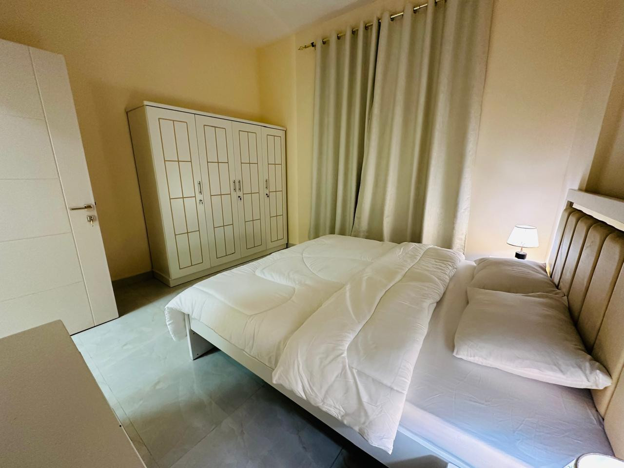 Furnished one-bedroom apartment