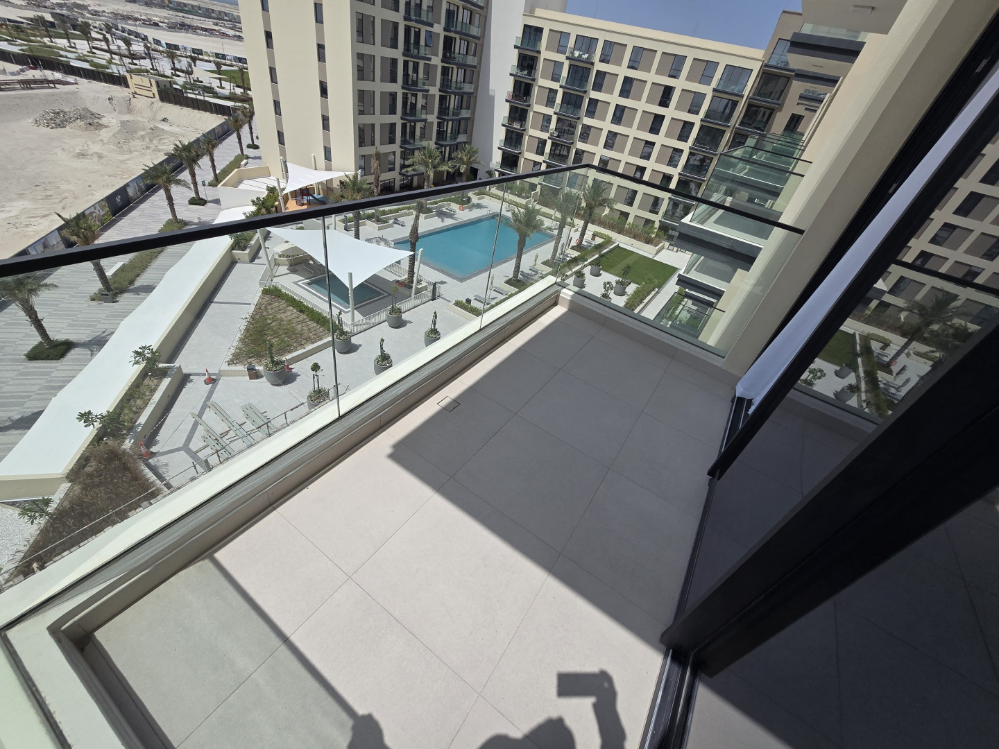 Furnished apartment for rent, electricity included, in Marassi Park, Bahrain