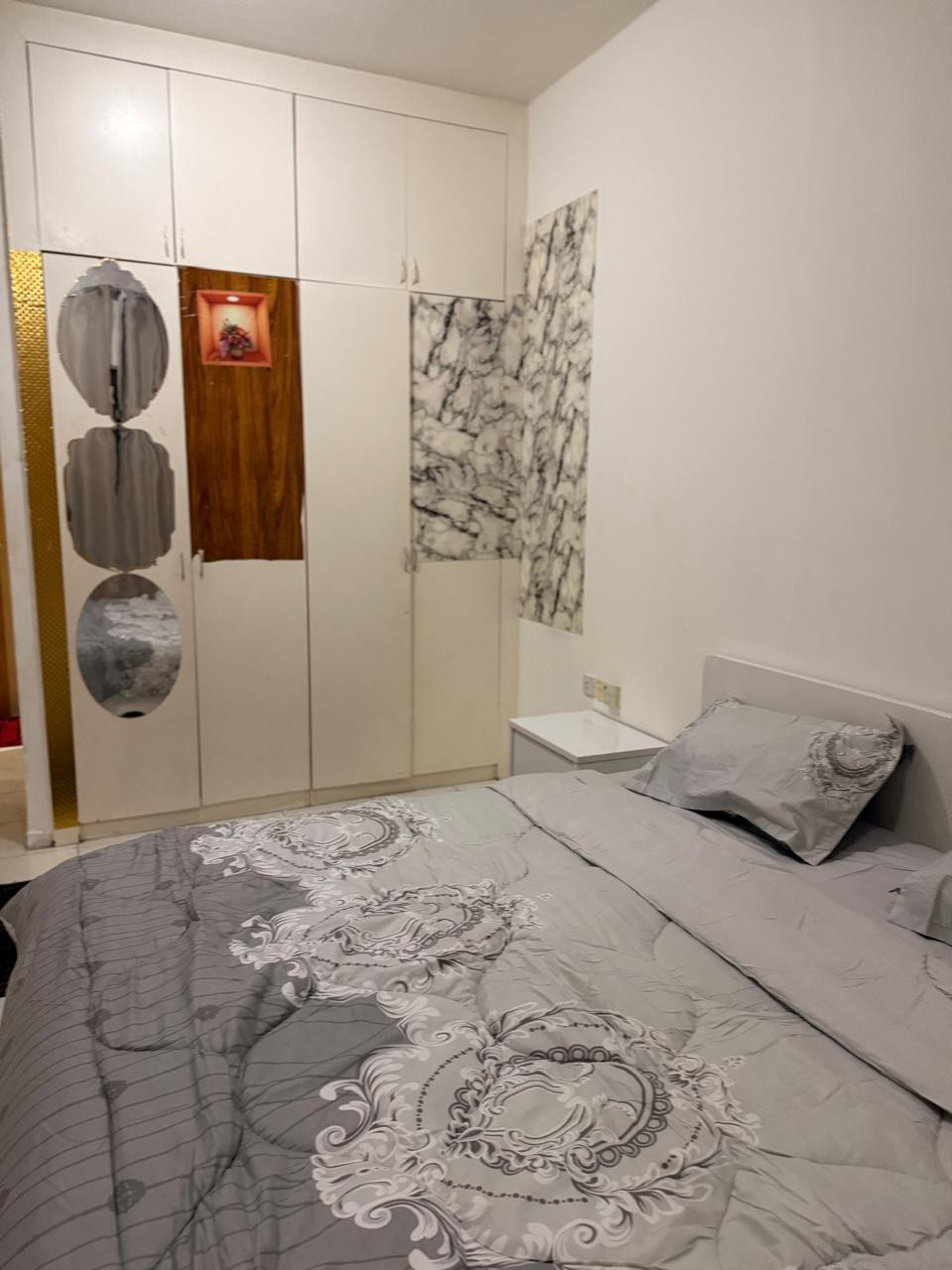 Furnished apartment, two bedrooms and a living room