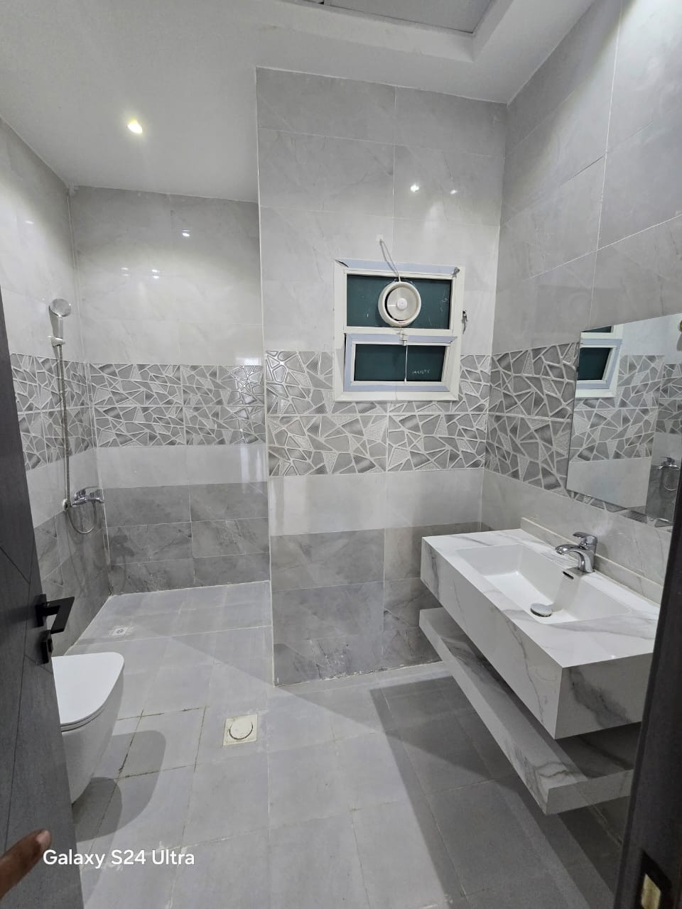 Distinctive accommodation for living in a townhouse