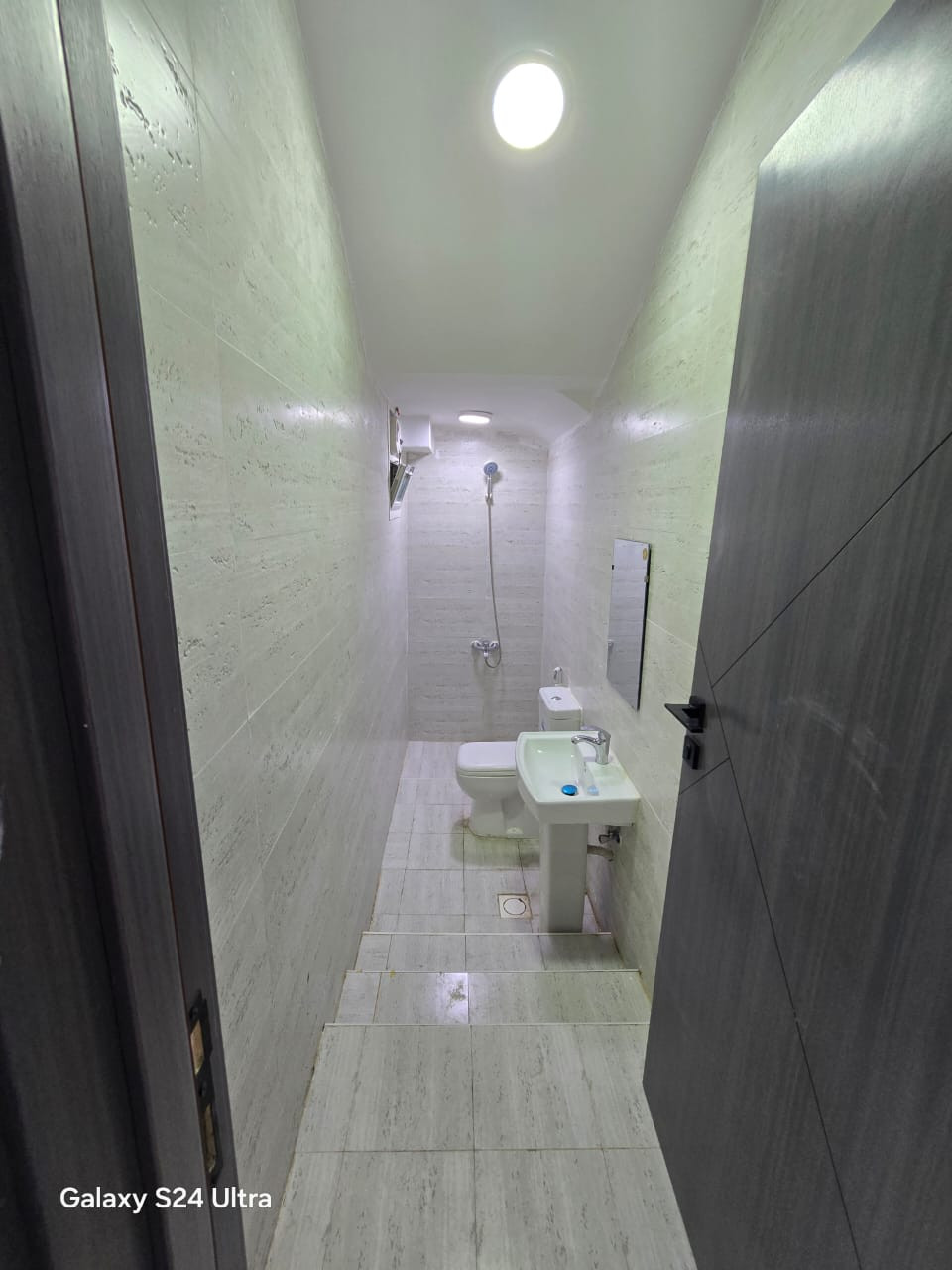 Distinctive accommodation for living in a townhouse