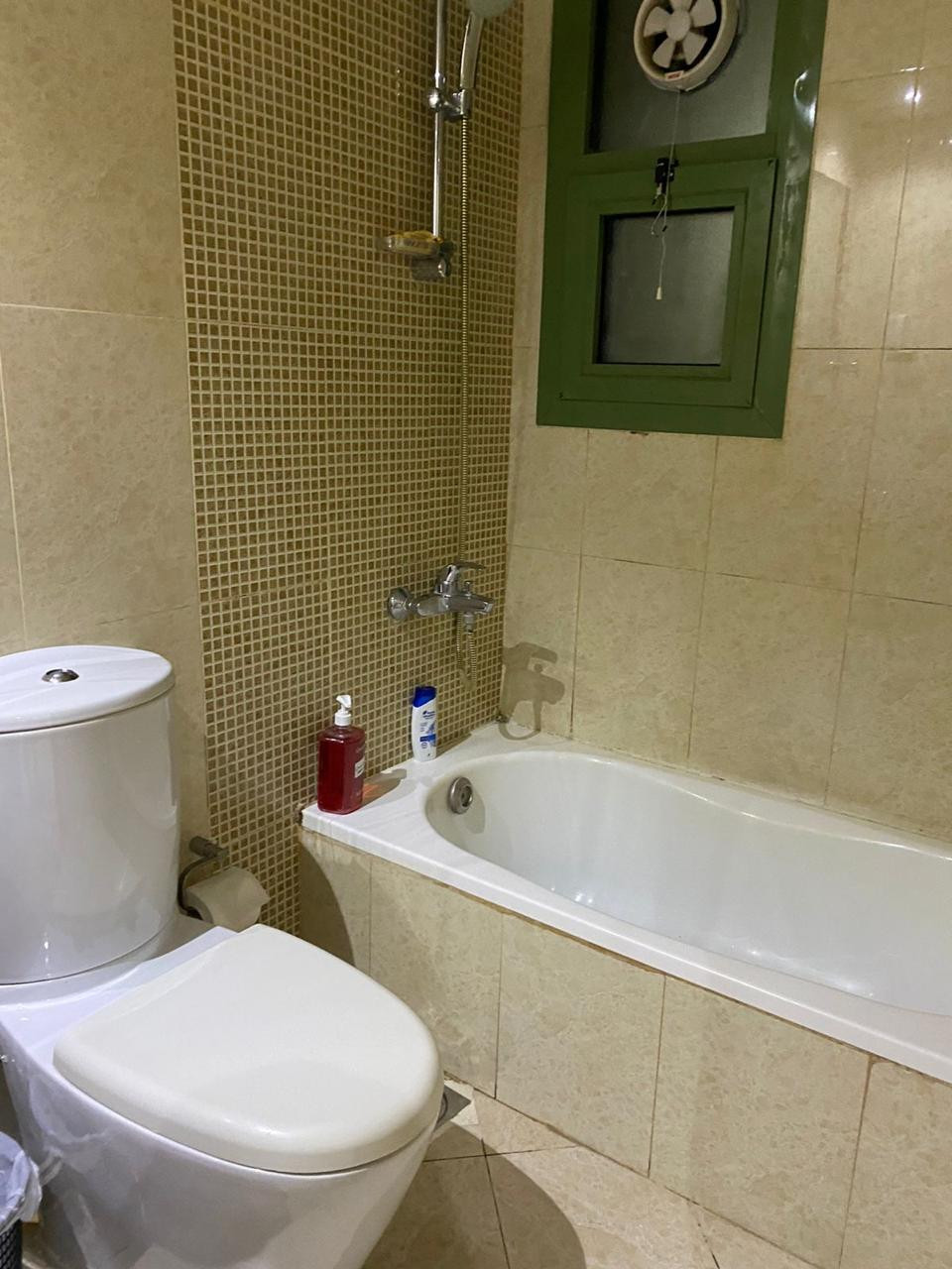 Studio Al Majaz 3, all bills included, clean