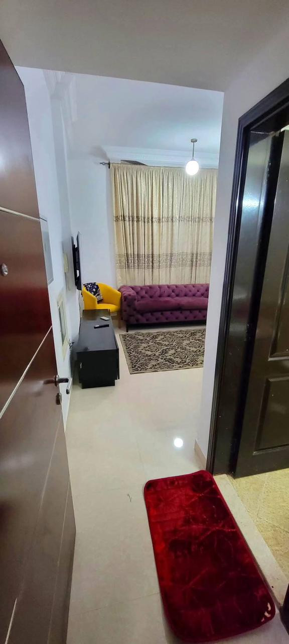 Second tenant, one room and living room, Kuwait Street