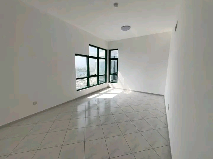 Three bedrooms and a living room / Rent – Sharjah
