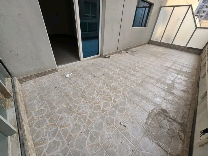 Large terrace with room and lounge