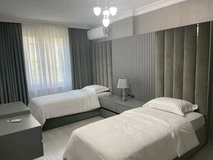 Vib Three-bedroom apartment with a luxuriously furnished living room