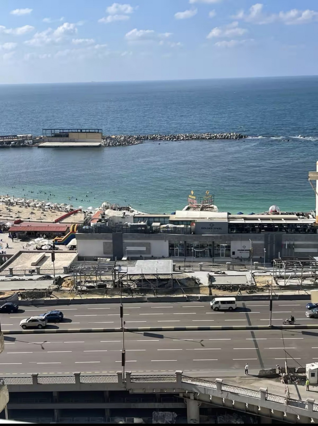vintage-place-with-sea-view41757330527.jpg